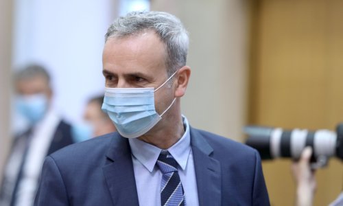 I glavni tajnik HDZ-a čudi se 'neuobičajenoj komunikaciji' između Plenkovića i Milanovića