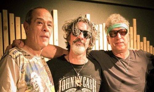 Daleka obala ide dalje s novim frontmenom, publika ga već dobro poznaje, a evo o kome je riječ