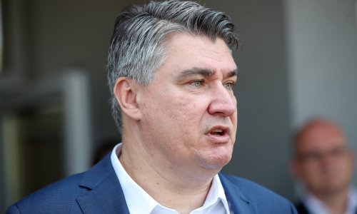 Vodstvo bošnjačke nacionalne manjine pisalo Milanoviću: Iznenađeni smo vašom odlukom!