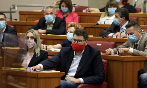 Sabor amenovao zaduživanje od čak 660 milijuna eura za saniranje posljedica korona krize i potresa