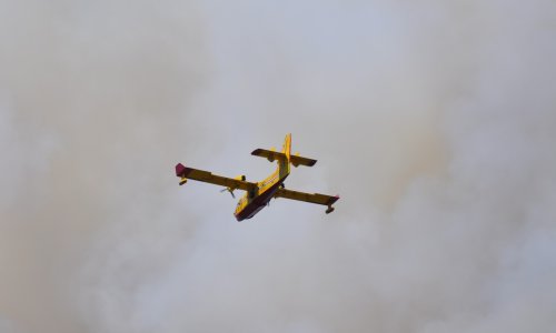 Zračne snage gase požar kod Knina