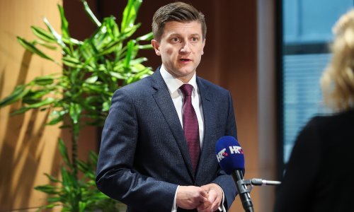 Vlada ide u porezno rasterećenje: Pogledajte koliko bi plaće od Nove godine mogle rasti