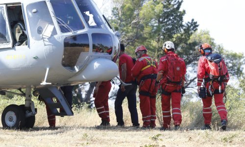 HGSS s 36 ljudi, dronovima i helikopterom traga za Poljakom na Biokovu