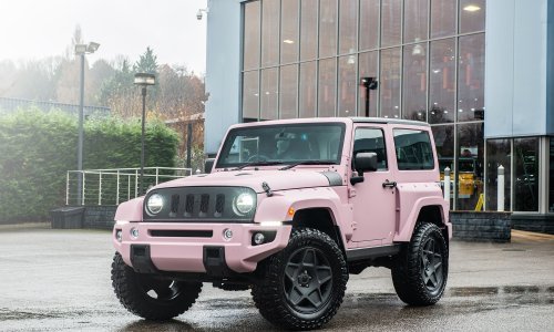 Ružičasti Jeep Wrangler; Samo modni izričaj ili nešto drugo?