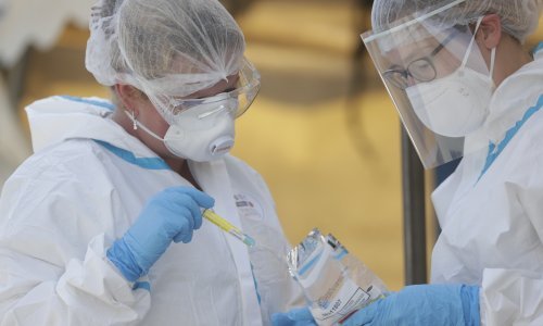 U Hrvatskoj u zadnja 24 sata 28 novih slučajeva Covida-19, jedna osoba je preminula