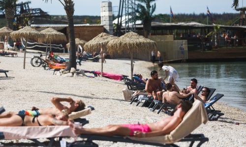 Slovenski epidemiolozi upozorili na uvezene slučajeve zaraze iz Hrvatske i prstom uperili u Zrće
