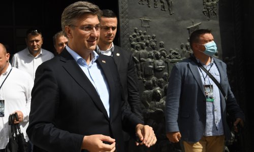 Plenković izrazio sućut obitelji Josipa Kregara: Pamtit ćemo ga kao angažiranog političara i cijenjenog stručnjaka