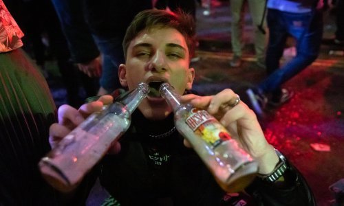 Mladi su trenutno najveća prijetnja svijetu, pogledajte grozomorni oglas koji bi ih trebao otrijezniti