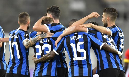 Marcelo Brozović i Inter u polufinalu Europske lige; sudac dosuđivao kaznene udarce, a VAR ih poništavao