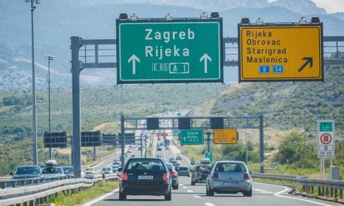 Za vikend na autocestama 693,5 tisuća ili 25 posto manje vozila