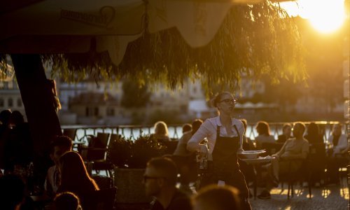 Česi tvrde da se iz Hrvatske dosad vratilo 107 zaraženih turista, većina u posljednjih tjedan dana