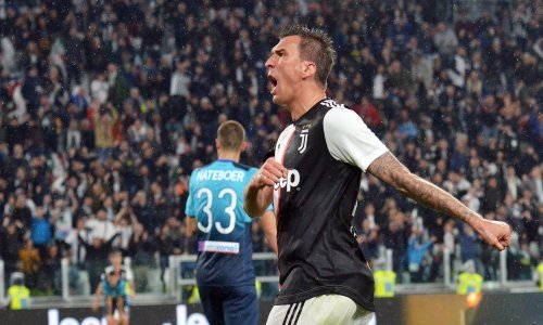 Senzacionalni povratak Marija Mandžukića u Italiju; u tom gradu ima kuću, pristao bi na manju plaću a navijači ga obožavaju