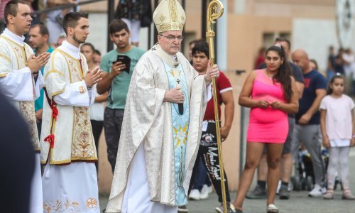 [VIDEO] Kardinal Bozanić u Mariji Bistrici: Pokušava se obezvrijediti obitelj, ali ona nas je spasila u pandemiji