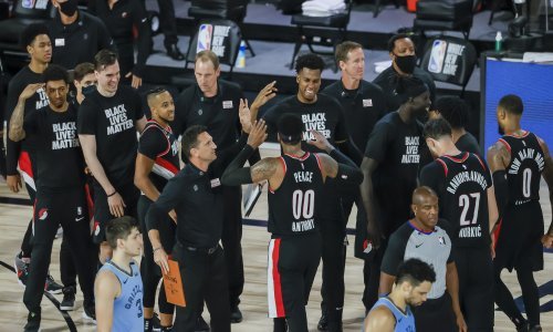 Portland pobijedio Memphis i izborio doigravanje za NBA prvaka; u prvom kolu ih čekaju LA Lakersi