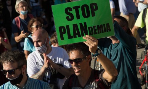 Stotine prosvjednika protiv obveznog nošenja maski u Madridu: Ne bojimo se