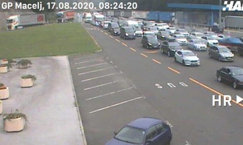 Nakon prometnog vikenda gužve na granicama nastavljene u ponedjeljak