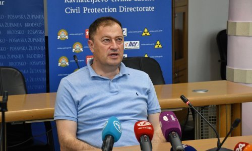 'Jedan ili dva oboljela iz škole će izbaciti cijeli razred! One koji imaju simptome pozivamo da se jave i budu iskreni s podacima o kontaktima'