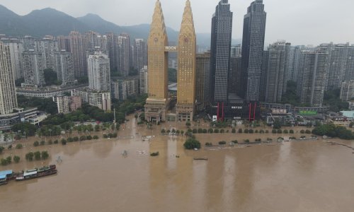 Rekordne poplave prijete divovskom Budi u kineskom Sečuanu, evakuirano više od 100 tisuća ljudi