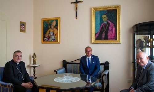 Bozanić primio ministra Grlića Radmana i franjevačkog provincijala Krištu