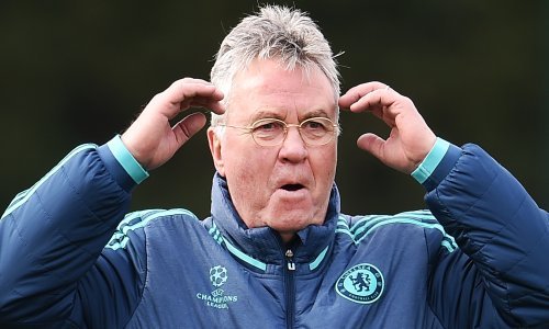 Ovako nešto baš nitko nije očekivao; slavni trener vodio je nizozemski reprezentaciju, Chelsea i Real Madrid, a sada je preuzeo Curacao