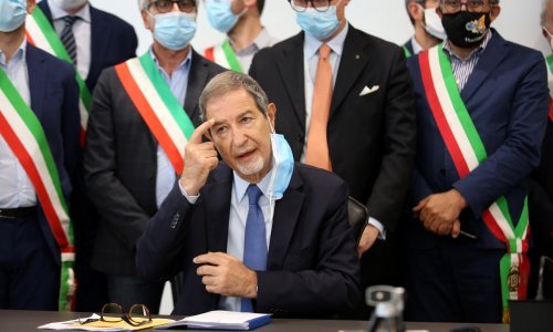 Sicilija zbog koronavirusa želi zatvoriti prihvatne centre za migrante