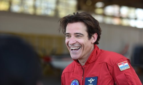 Goran Višnjić o novom imidžu: 'Postoji nešto u planu gdje imam dugu kosu i bradu pa će dobro doći. Ako to ne prođe, dat ću djeci da me ošišaju'