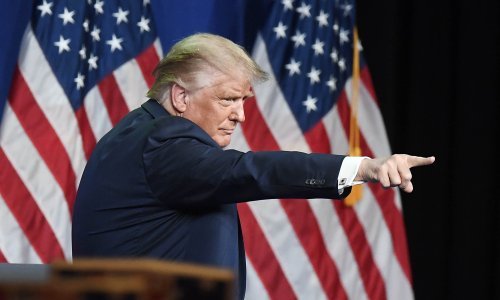 Trump naredio ukidanje obuke o rasizmu u administraciji: 'To je antiamerička propaganda koja dijeli ljude'