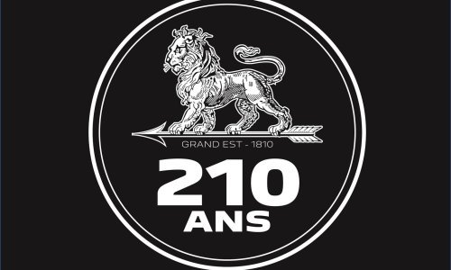 [FOTO/VIDEO] Peugeot slavi 210 godina s novim logotipom; od mode do mobilnosti