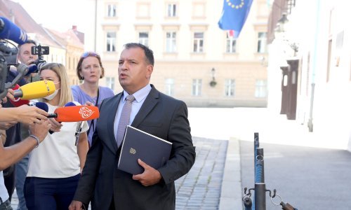 Beroš o slučaju Zadravec: Malo me žalosti što je u medijskom prostoru maknut fokus s osnovne teme, pokušaj utjecaja i ucjene na mog državnog tajnika i mene