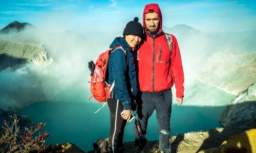 [FOTO/VIDEO] Uspon na ovaj ekstravagantni vulkan u Indoneziji pravi je adrenalinski vatromet: Plava Vatra i otrovno jezero oborili su me s nogu