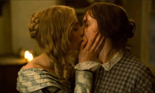 Vruće scene: Svi govore o poljupcu Kate Winslet i Saoirse Ronan u novom filmu