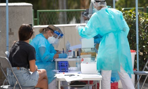 U Splitsko-dalmatinskoj ponovno troznamenkasti broj zaraženih, evo koji gradovi su najveća žarišta