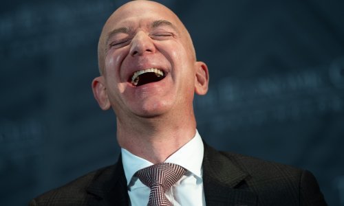 Jeff Bezos vrijedi preko 200 milijardi dolara, 90 više od najbliže konkurencije