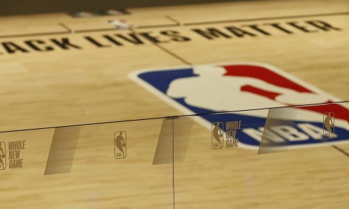 Sastanak u NBA ligi pokazao nejedinstvo među klubovima; LeBron James imao je žestoku poruku, a nitko ne zna hoće li se sezona nastaviti