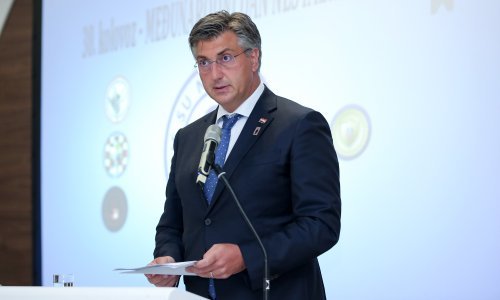 Plenković: Hrvatska traga za 1869 nestalih, naša je obaveza i zadaća pronaći ih