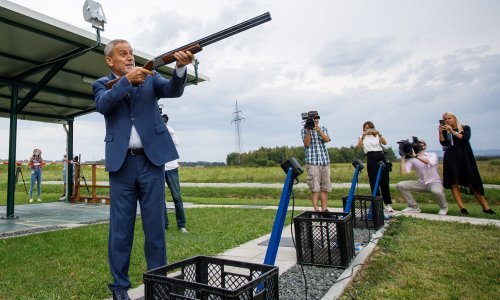 Bandić: 'I ja sam brijao, teško je ujutro uz gin tonic biti discipliniran'