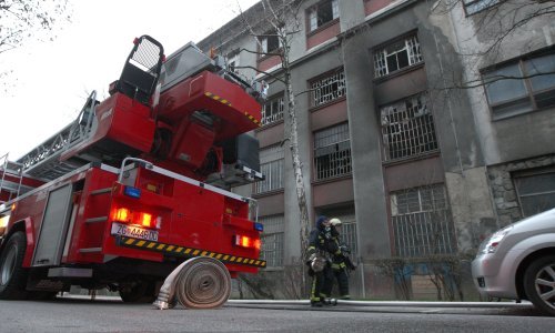 Netko je noćas u centru Preloga pokušao zapaliti kafić; na svu sreću nije uspio jer je moglo doći do zapaljenja cijele zgrade