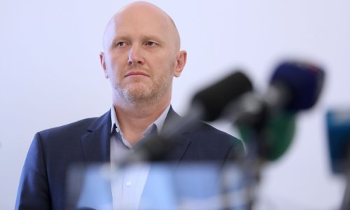 [VIDEO] Petek: Tražimo detaljne izvještaje o požarima u C.I.O.S-u i rasprodaji imovine Holdinga