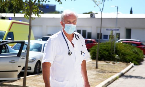 Predstojnik Klinike za infektologiju KBC-a Split zabrinut brojem pacijenata na respiratoru