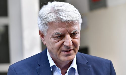 Komadina: Broj kandidata govori o demokratičnosti SDP-a