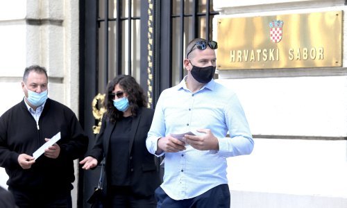 [VIDEO/FOTO] Povremeni prijevoznici pred rubom propasti i pred novim prosvjedima