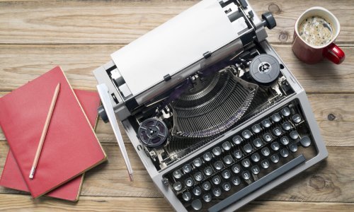 Zašto danas tipkamo na baš ovakvim tipkovnicama?