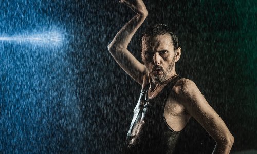 Goran Bare i Majke dolaze u open air prostor garaže MSU-a