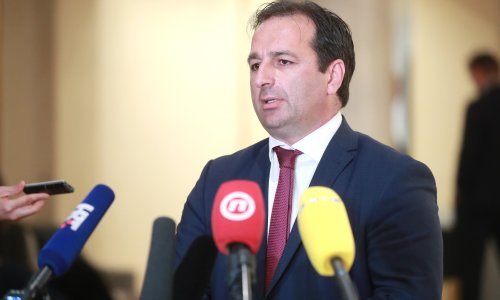 HDZ: SDP laže da obrazovni sustav nije pripremljen