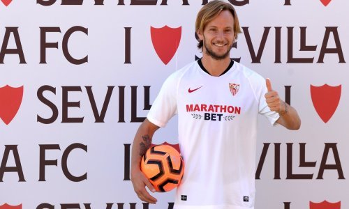 Ivan Rakitić predstavljen u Sevilli: Nadam se da sam sada puno bolji igrač nego što sam bio kada sam odlazio odavde