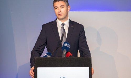 Franković iz samoizolacije objavio kako je stigla građevinska dozvola i objasnio kako će se obnoviti Lapadska obala