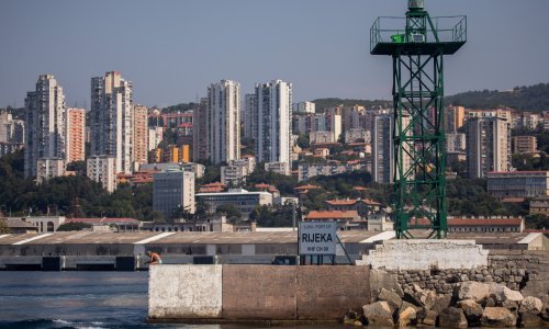 Usporeno trgovanje uz osjetno nižu likvidnost; dobitnik dana je Luka Rijeka