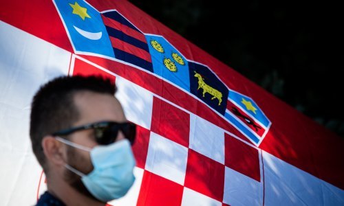 Dok čekamo cjepivo, evo dobre vijesti: Maske za lice štite i osobu koja ih nosi, a ujedno smanjuju snagu virusa koji se širi