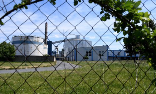 Indeksi nastavili u negativnom ritmu uz nisku likvidnost, ojačale dionice Vira