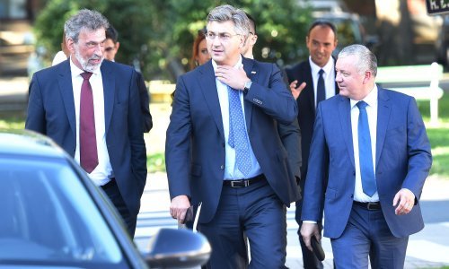 Plenković: 92,7 posto škola izabralo model A, cijela priprema je bila kvalitetna i pravodobna